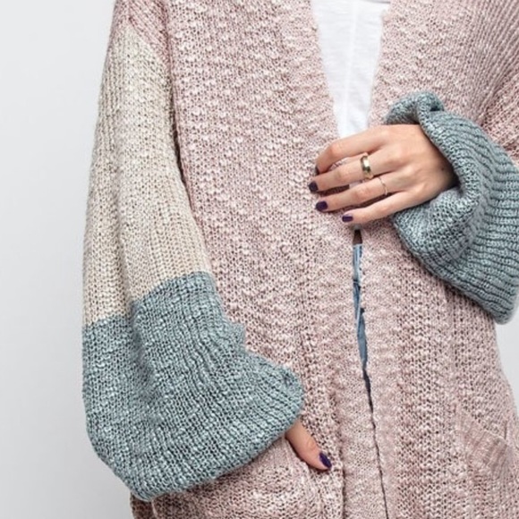 ❄️LAST2️⃣//MAUVE COLOR BLOCK CARDIGAN - Picture 4 of 6